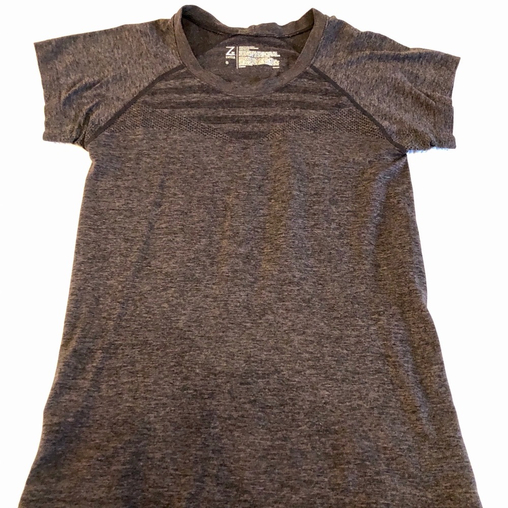 Zella - Athletic tee shirt - small